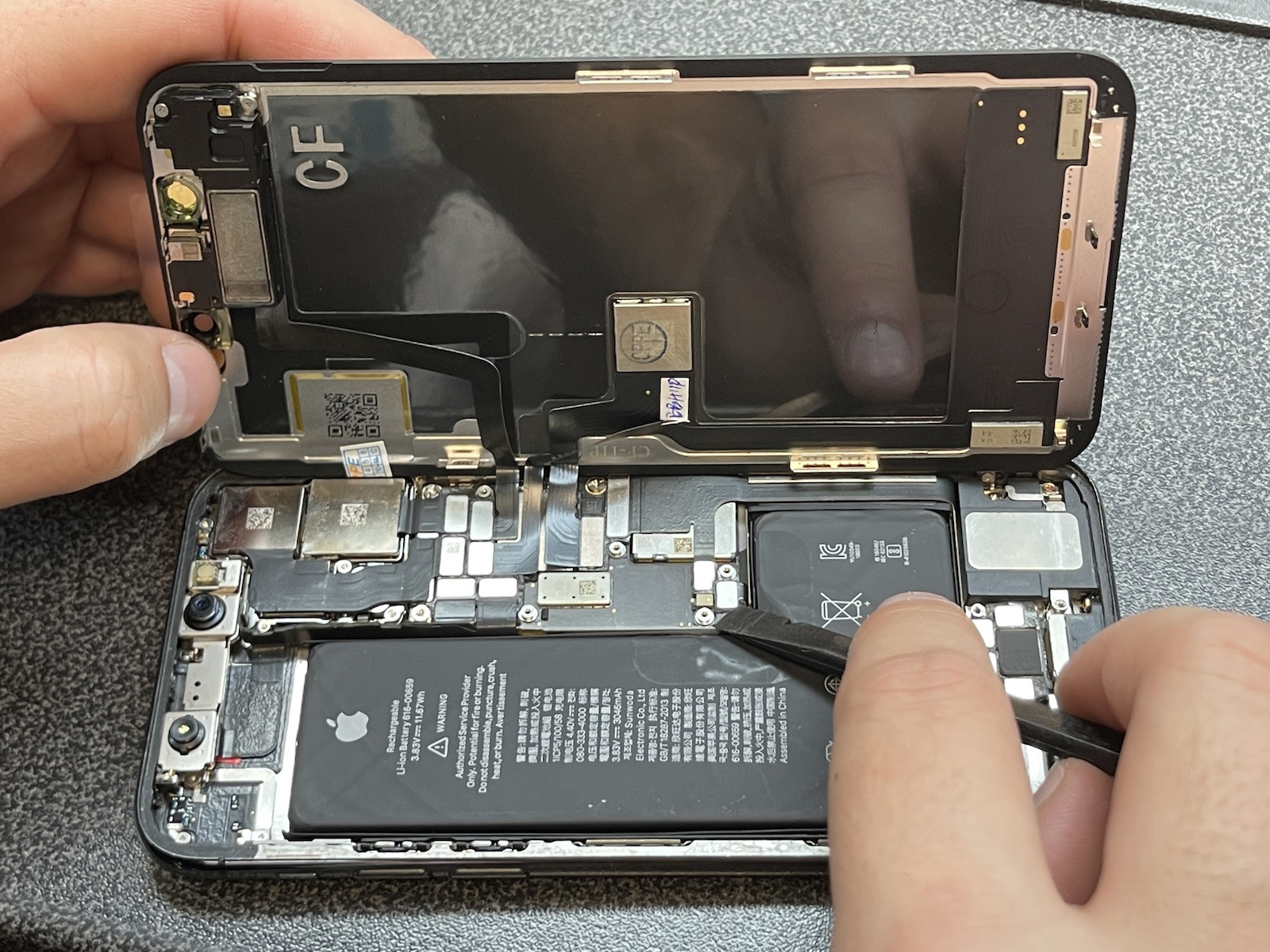 iPhone Repair: Screen, Battery & Other Repairs | Fix Apple Now